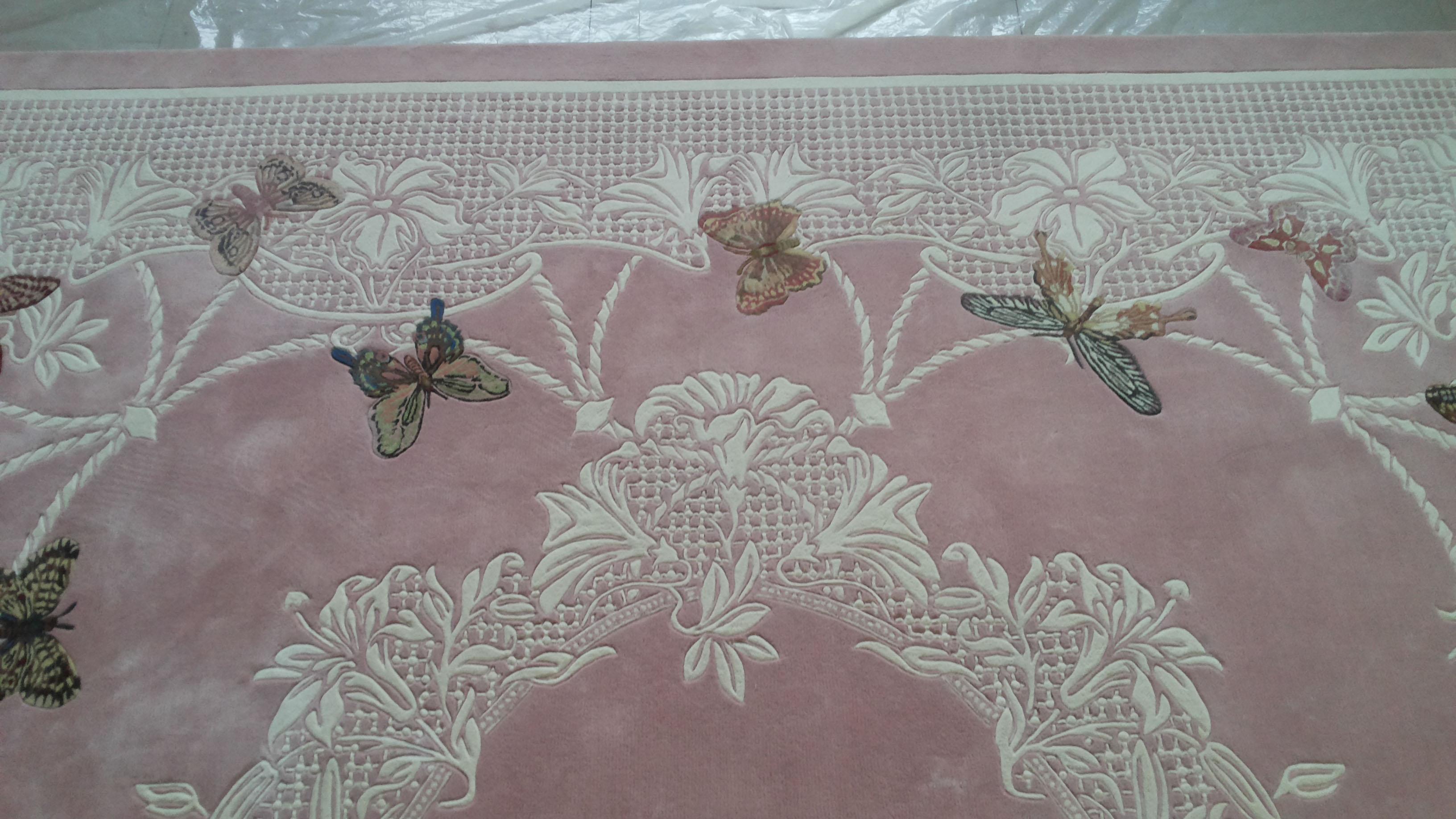 Modern Western European Fine Silk Tufted Area Rug Neoclassica For Sale