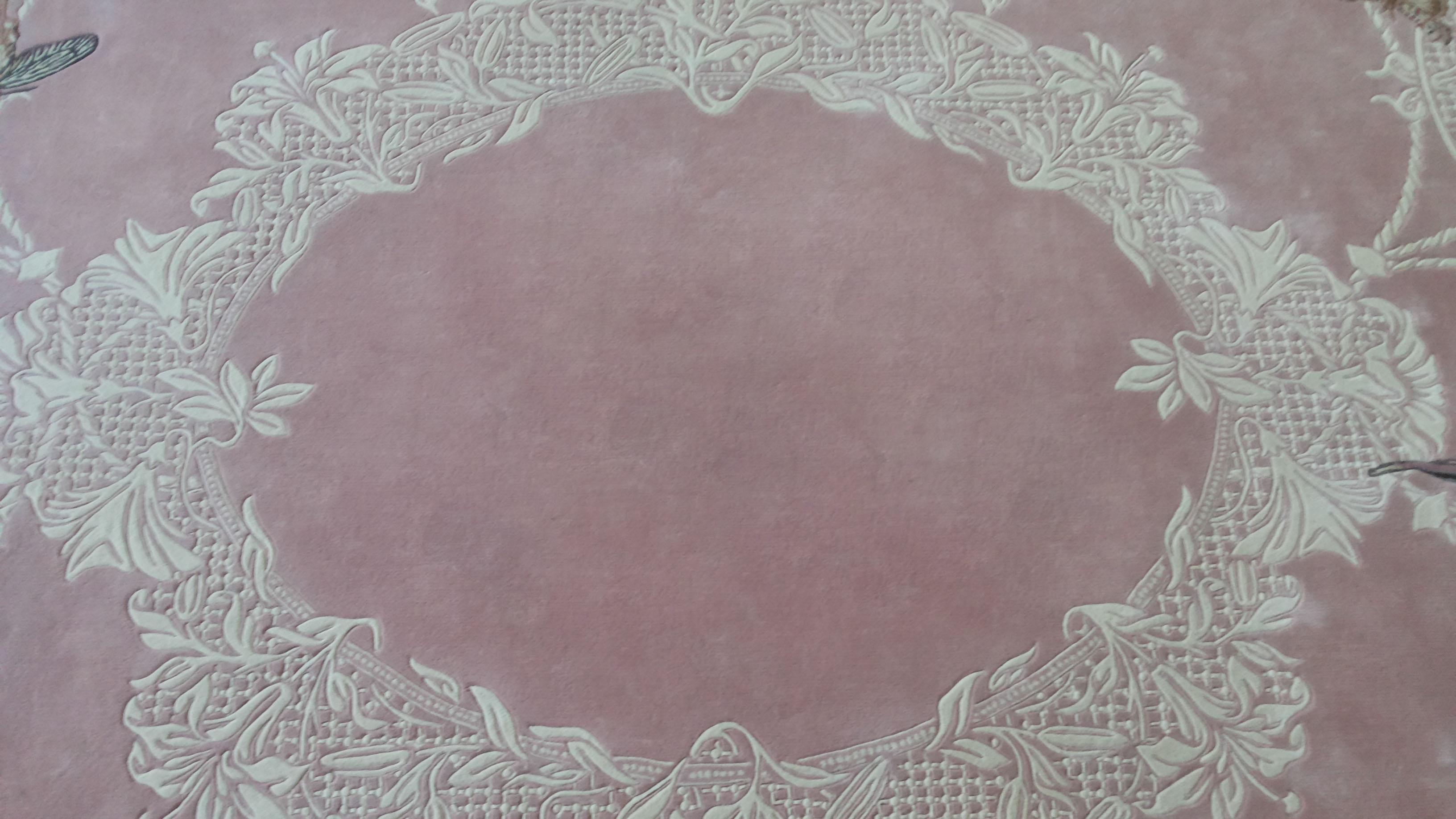 Contemporary Western European Fine Silk Tufted Area Rug Neoclassica For Sale