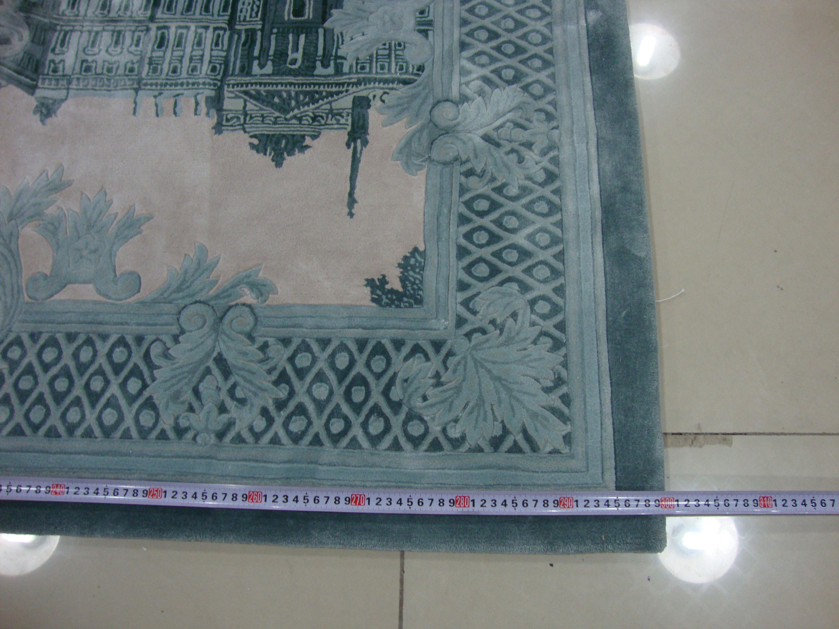 Western European Fine Silk Tufted Area Rug Neoclassica For Sale 4