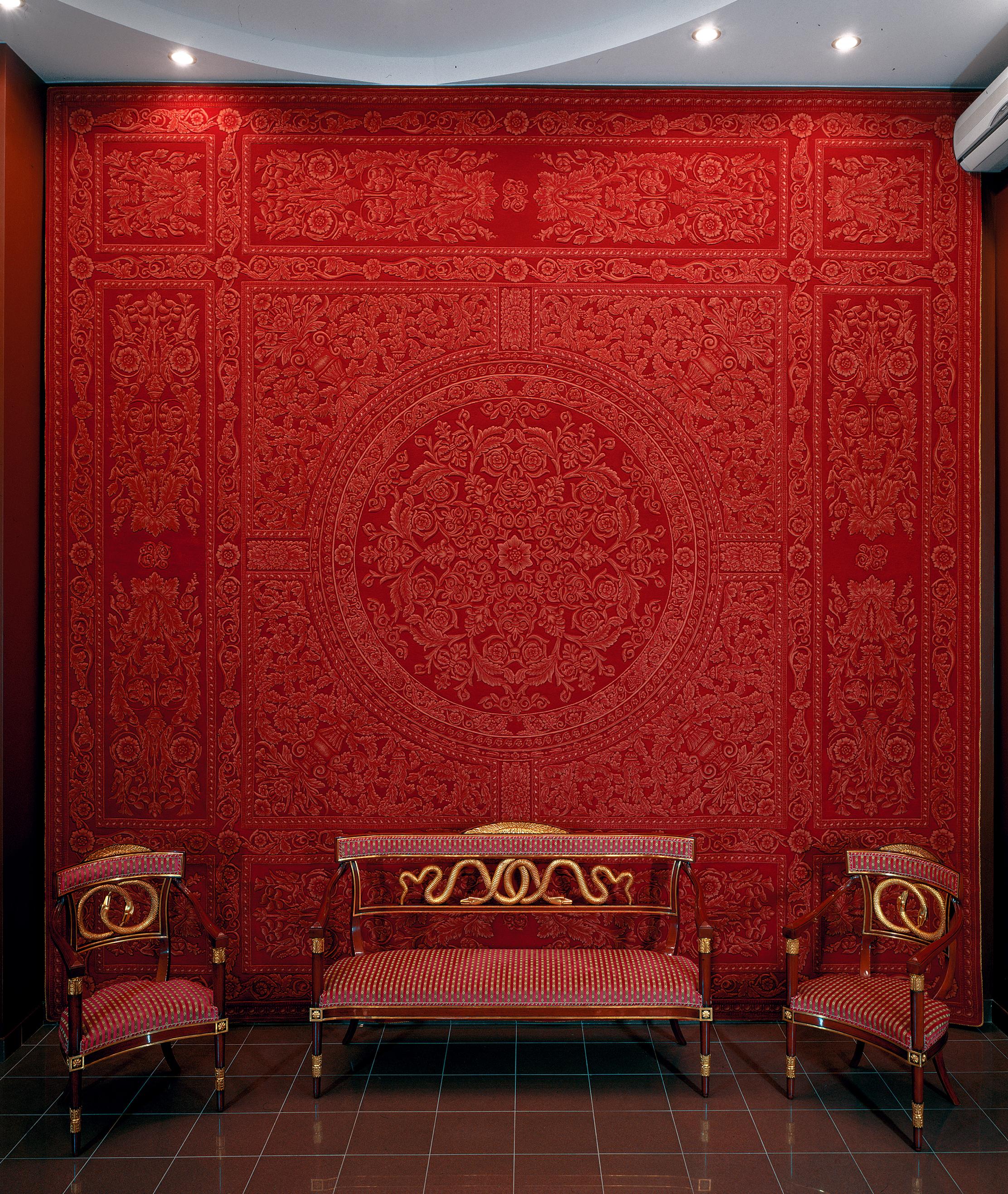  Alfombra de lana Western European Neoclassica

Esta alfombra contemporánea de diseño exclusivo de alta costura  es un tufting hecho a mano con nuestro nuevo estándar de calidad Luxury: 100% lana fina semiondulada de Nueva Zelanda, acabado