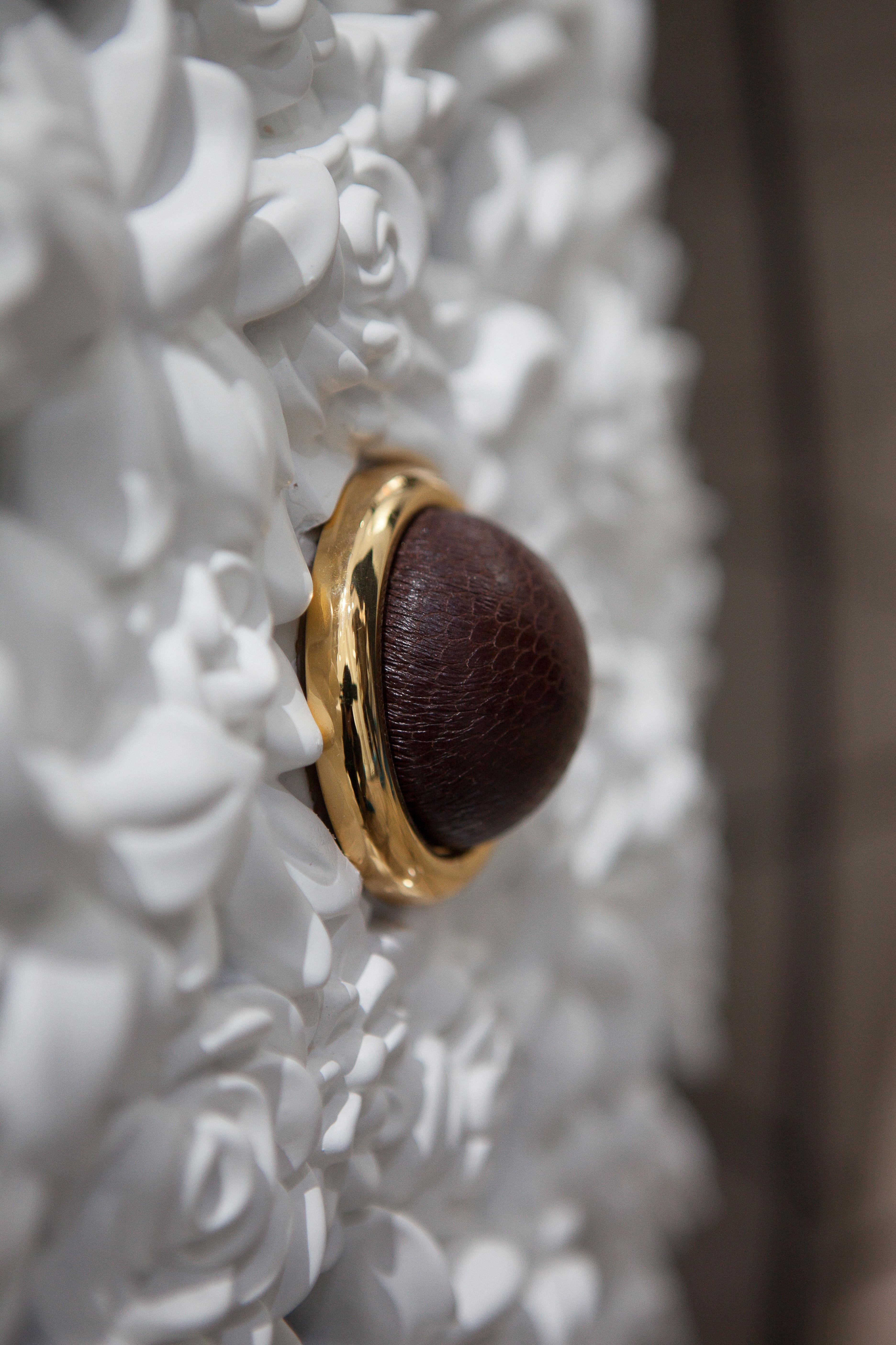 Dresser in Ebony Wood with White Flower Carving, Gold Leaf, Neoclassical Revival For Sale 1