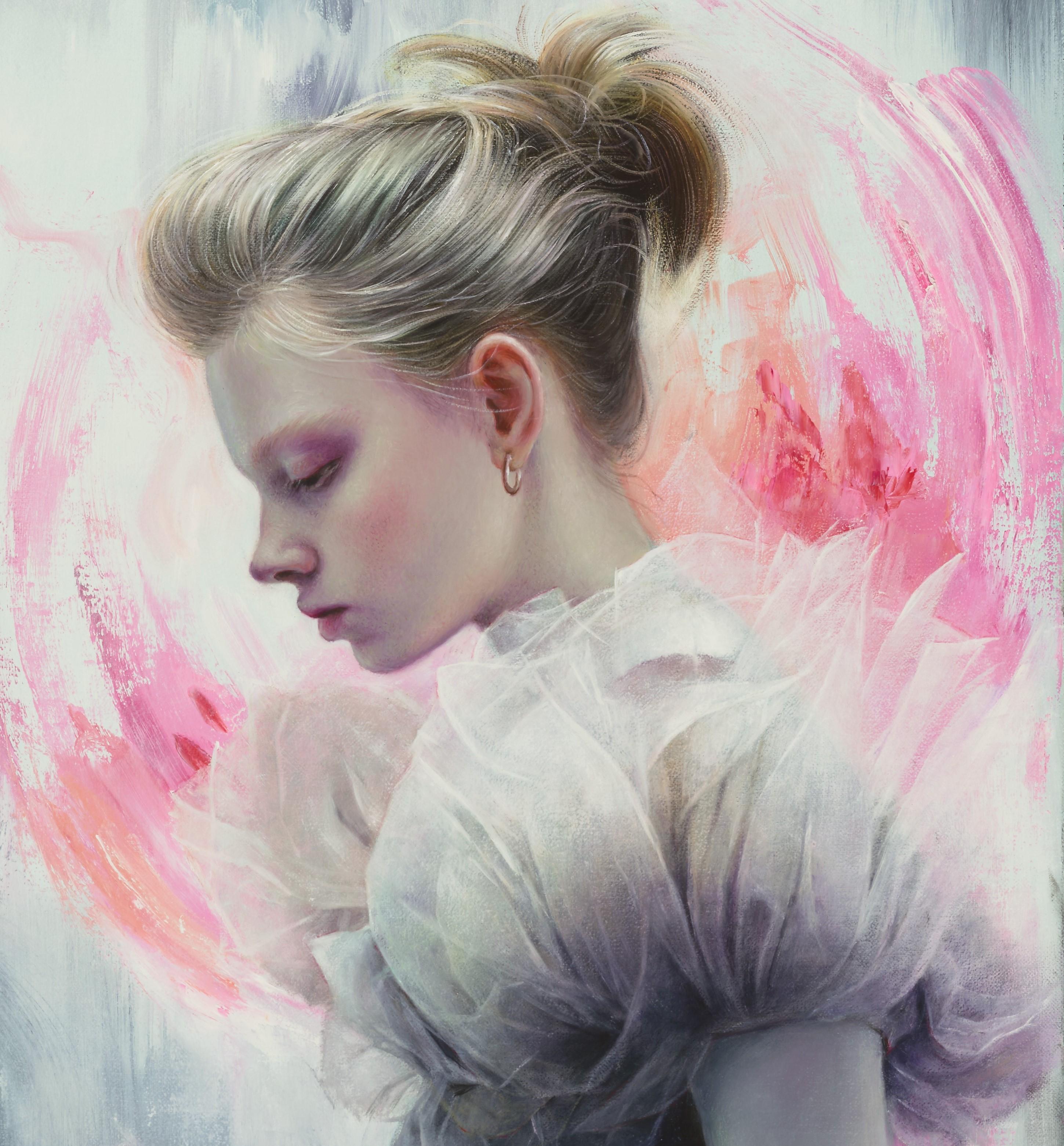 « Nebula », peinture à l'huile, modèle introspectif - Gris Figurative Painting par Alexandra Manukyan