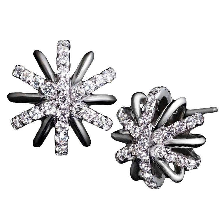 Alexandra Mor 10MM 18 Karat White Small Diamond Snowflake Stud Earrings For Sale