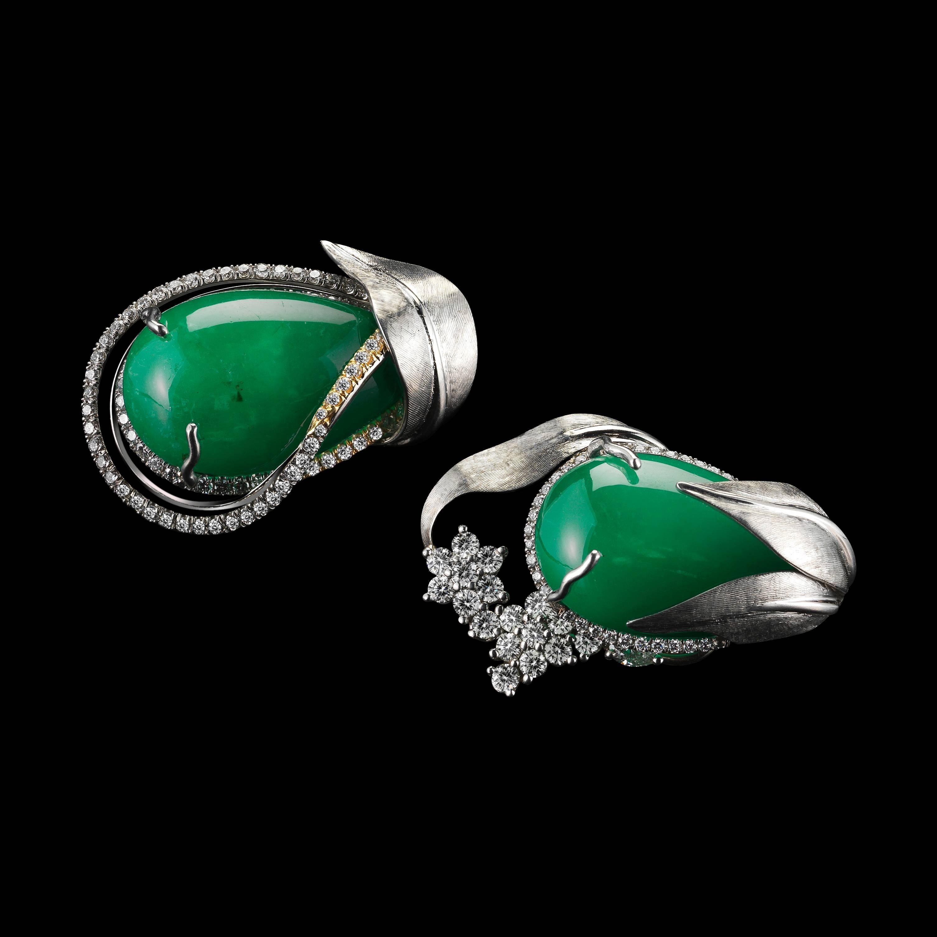 Contemporary Alexandra Mor Emerald and Diamond Flower Earrings For Sale