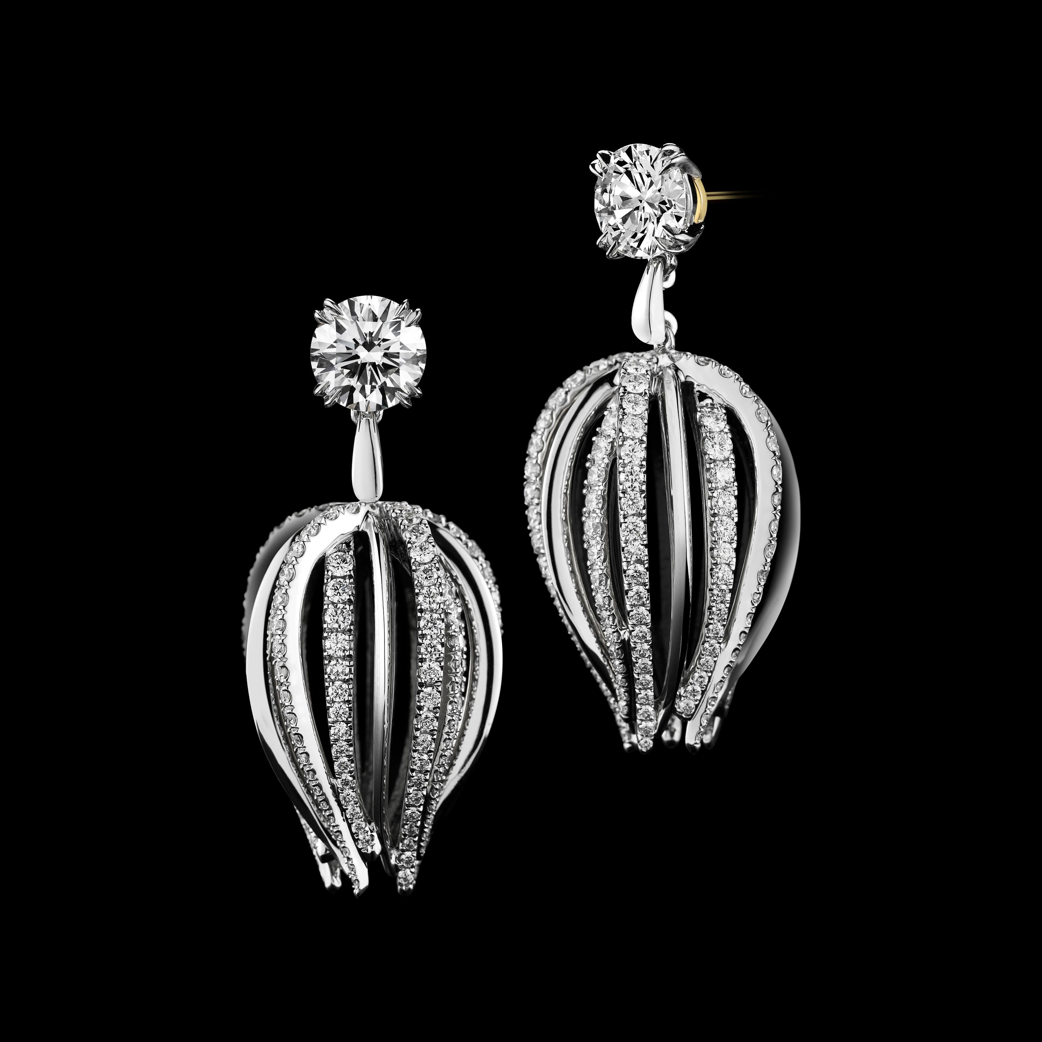 Alexandra Mor Petite Curved Waist Diamond Gold Platinum Earrings In New Condition For Sale In New York, NY