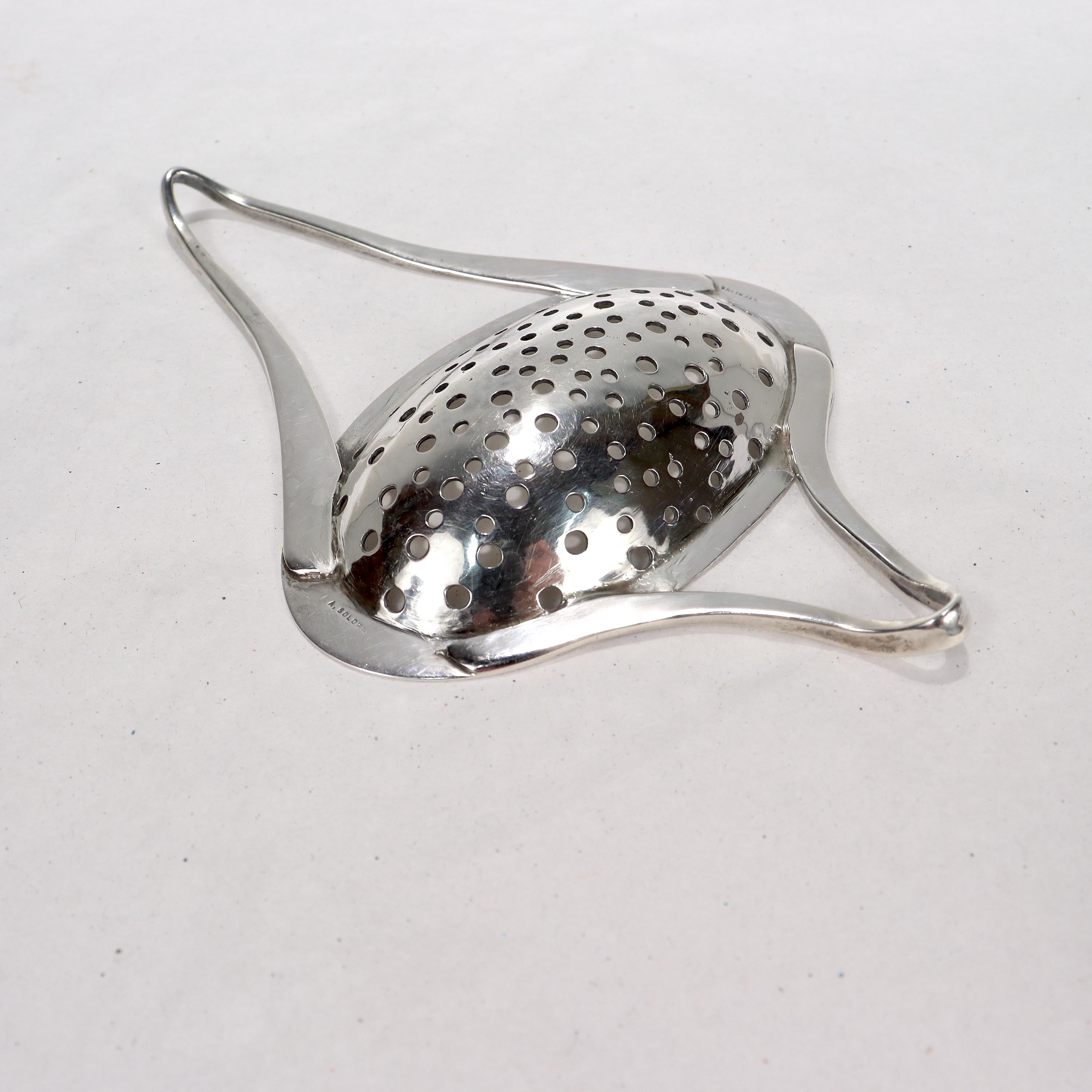 Alexandra Solowij Watkins Modernist Sterling Silver Tea or Cocktail Strainer In Good Condition For Sale In Philadelphia, PA