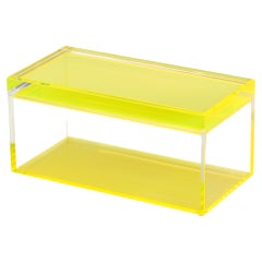 Alexandra Von Furstenberg Caja acrílica del tesoro en amarillo - Caja de almacenaje mediana