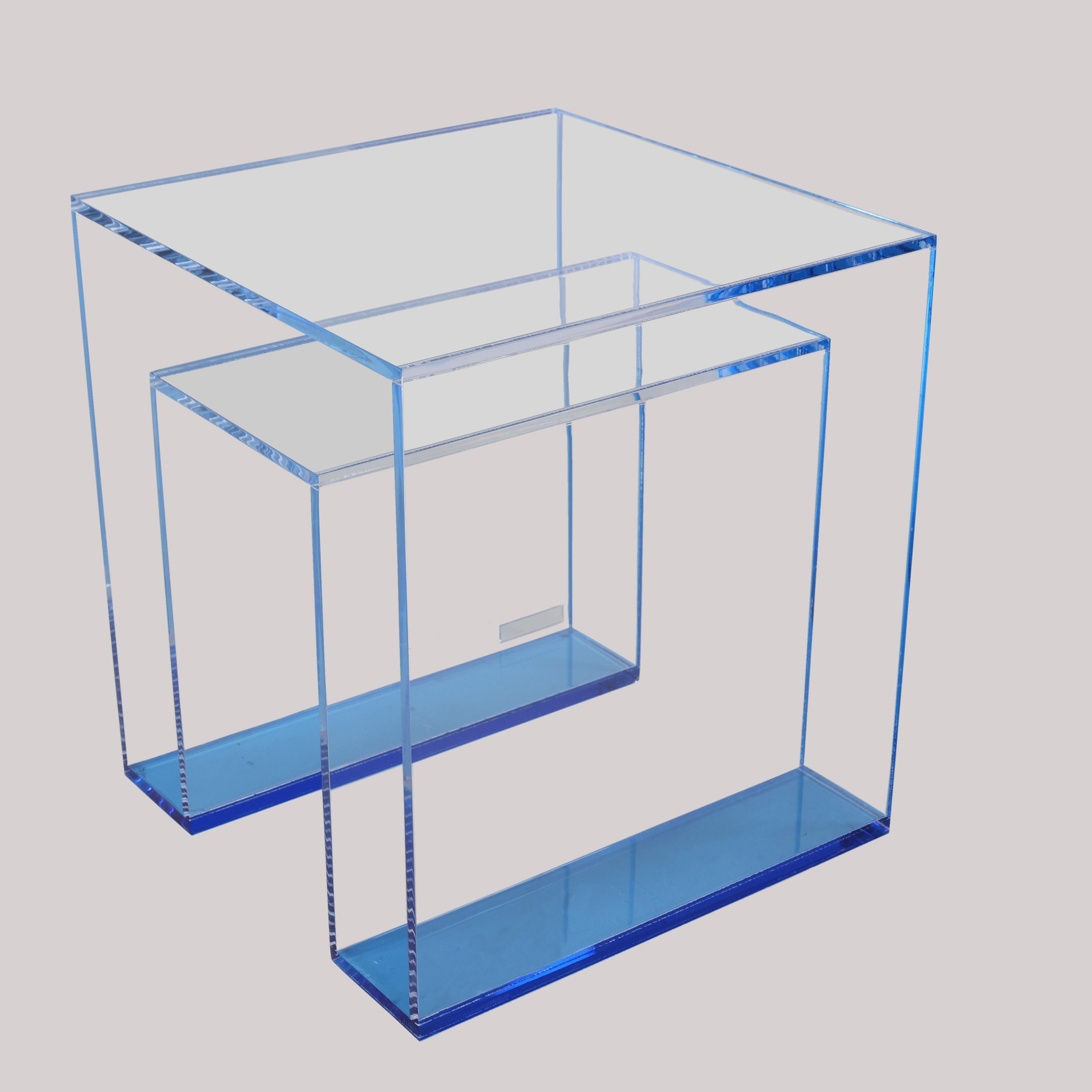 American Alexandra Von Furstenberg Brilliant Side Table in Lagoon and Clear Acrylic For Sale