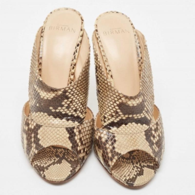 Alexandre Birman Beige/Brown Python Leather Mules Size 38 In Good Condition For Sale In Dubai, Al Qouz 2