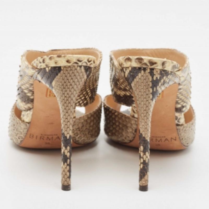 Women's Alexandre Birman Beige/Brown Python Leather Mules Size 38 For Sale