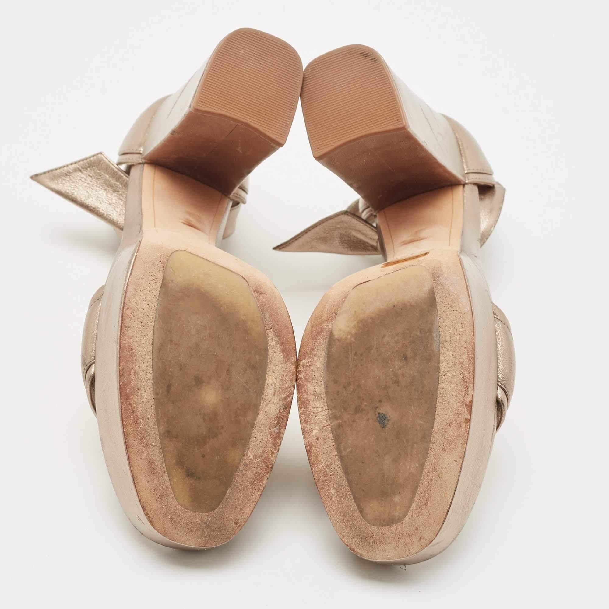Alexandre Birman Sandali Celine in pelle metallizzata misura 38 in vendita 1
