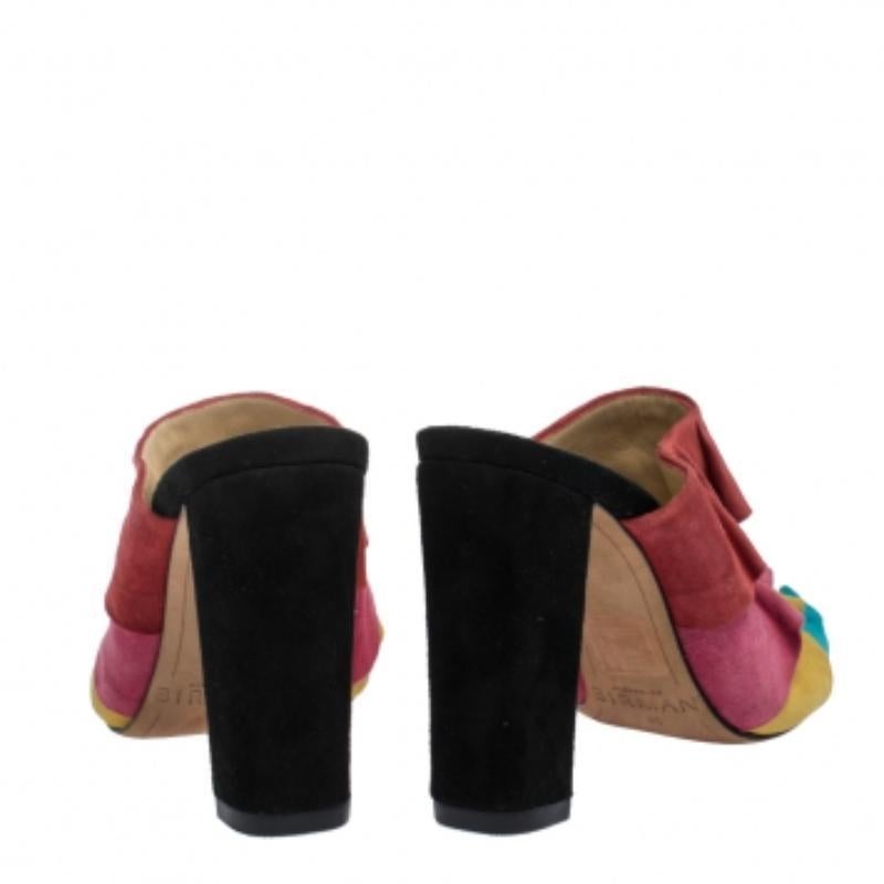 Alexandre Birman Sandalias con volantes de ante multicolor Talla 35 en Bastante bueno estado para la venta en Dubai, Al Qouz 2