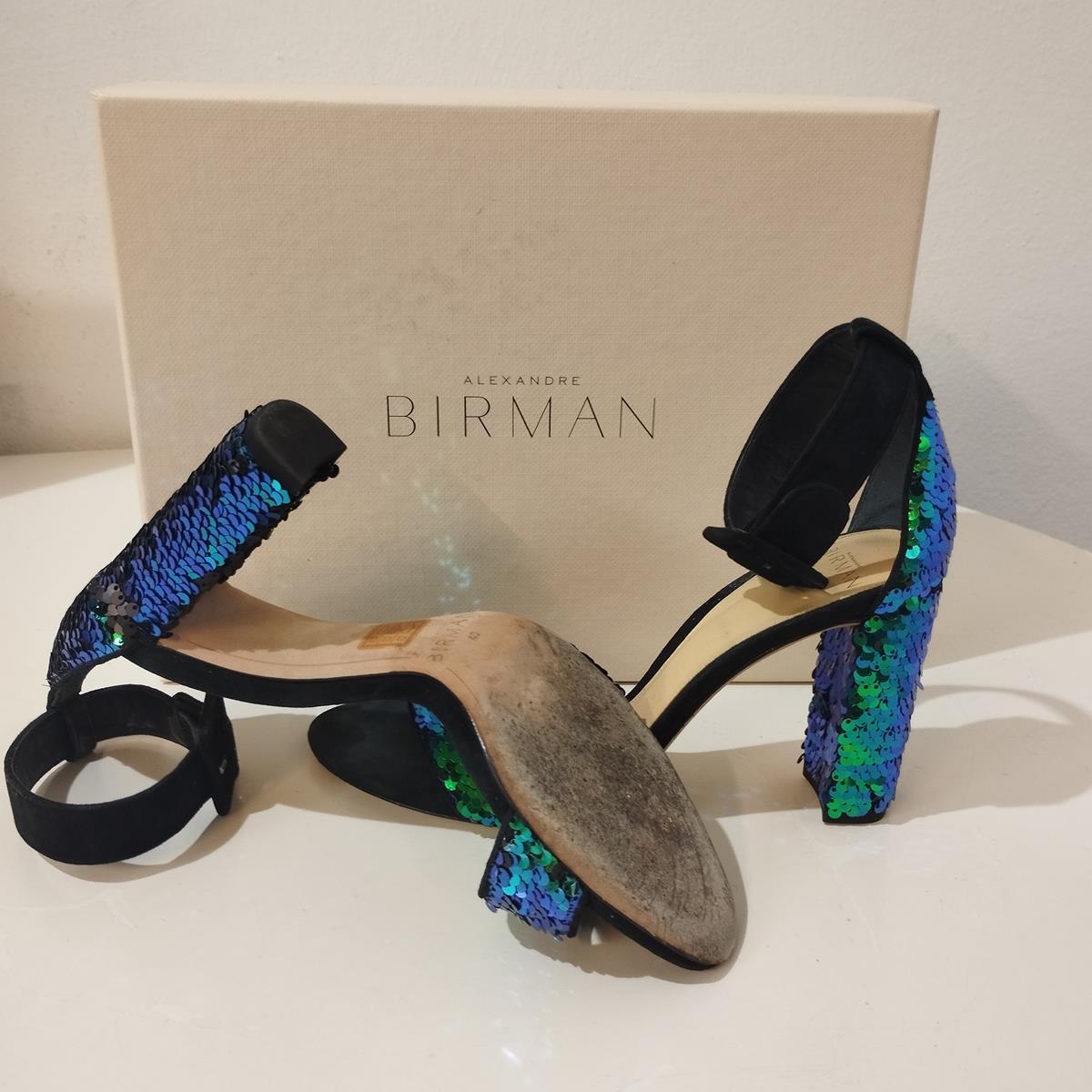 Sandales à sequins Alexandre Birman IT 40 en vente 2
