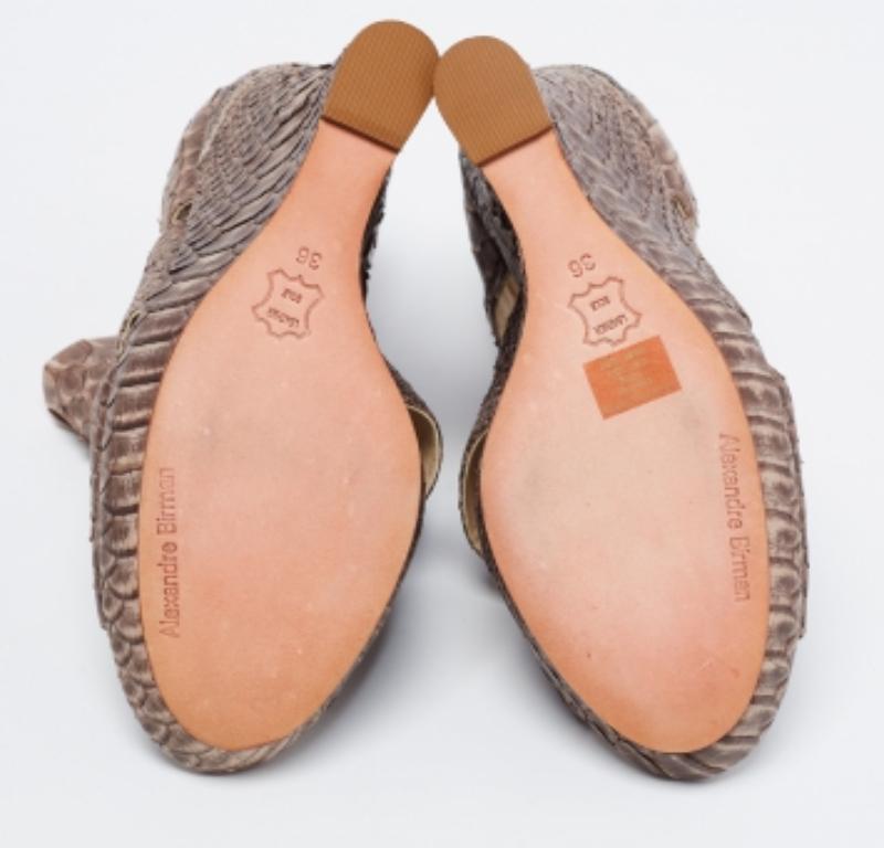 Alexandre Birman Sandali con zeppa in pelle pitonata bicolore misura 36 in vendita 2