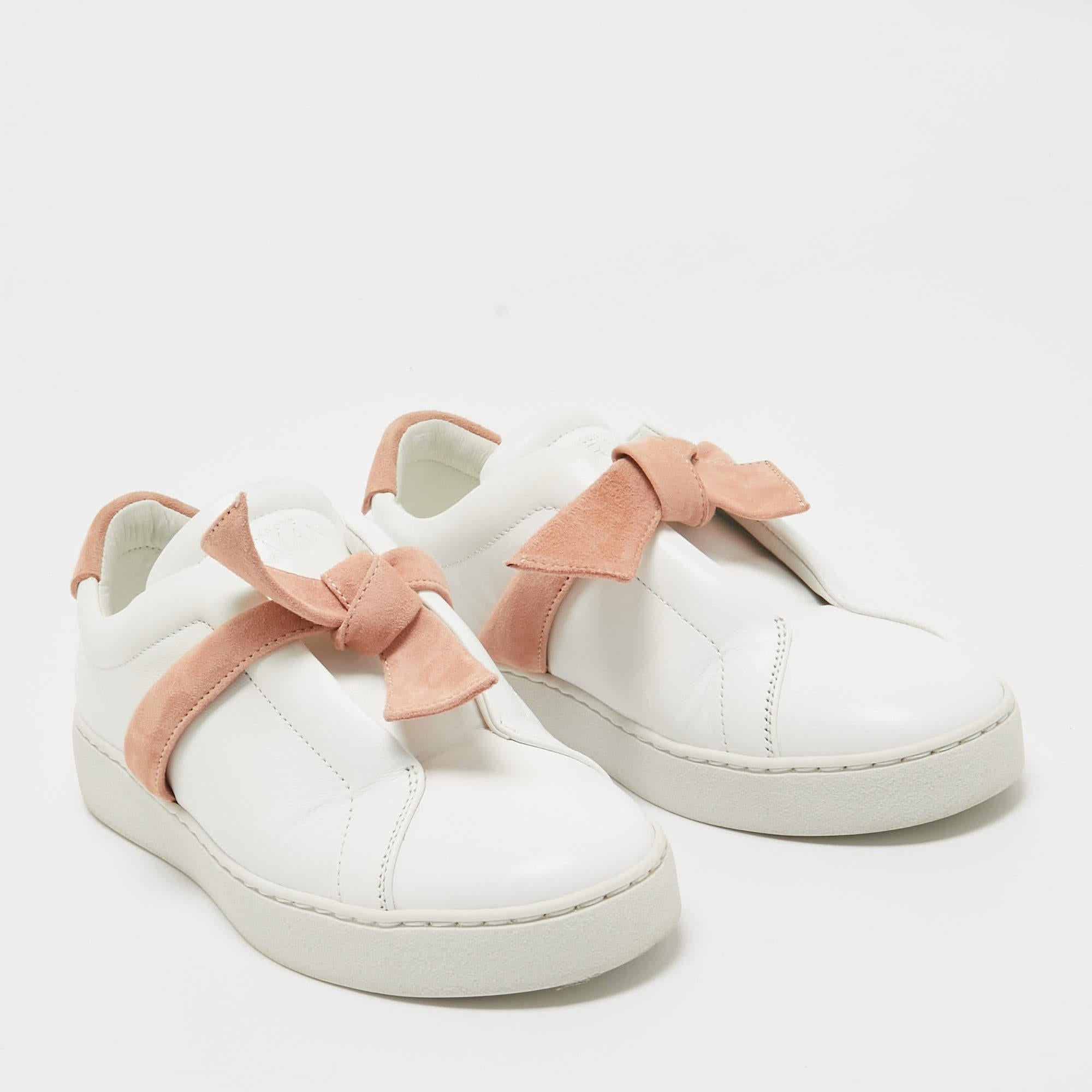 Women's Alexandre Birman White Leather Low Top Sneakers 37 For Sale