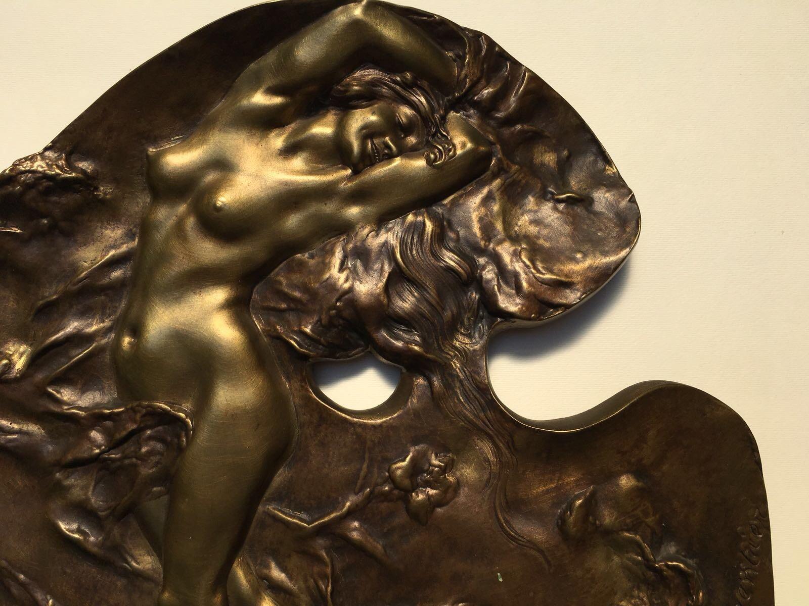 French Alexandre Charpentier 1900s / Art Nouveau Painters Palette Bronze Sculpture For Sale