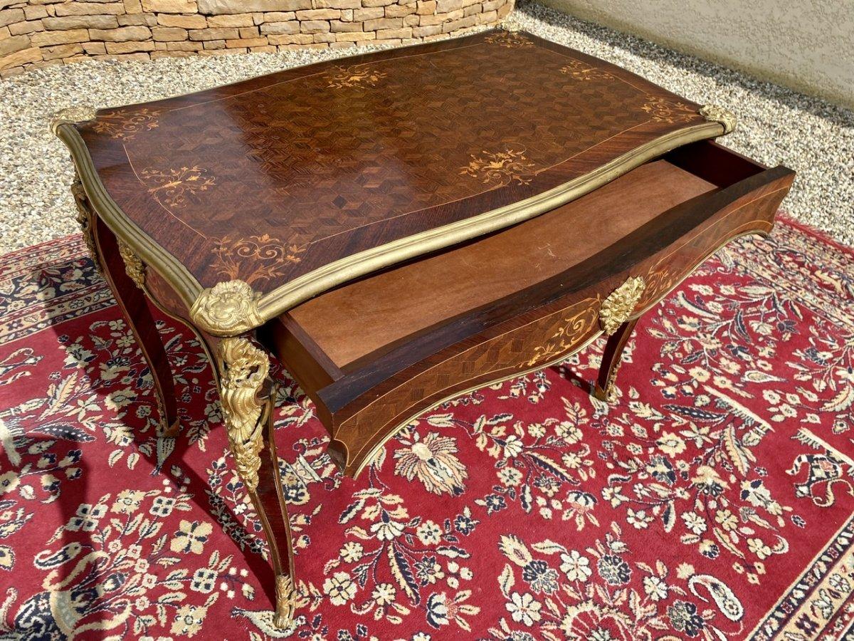 Alexandre Chevrié, Louis XV Marquetry and Gilt bronze Desk, 19th Century For Sale 4