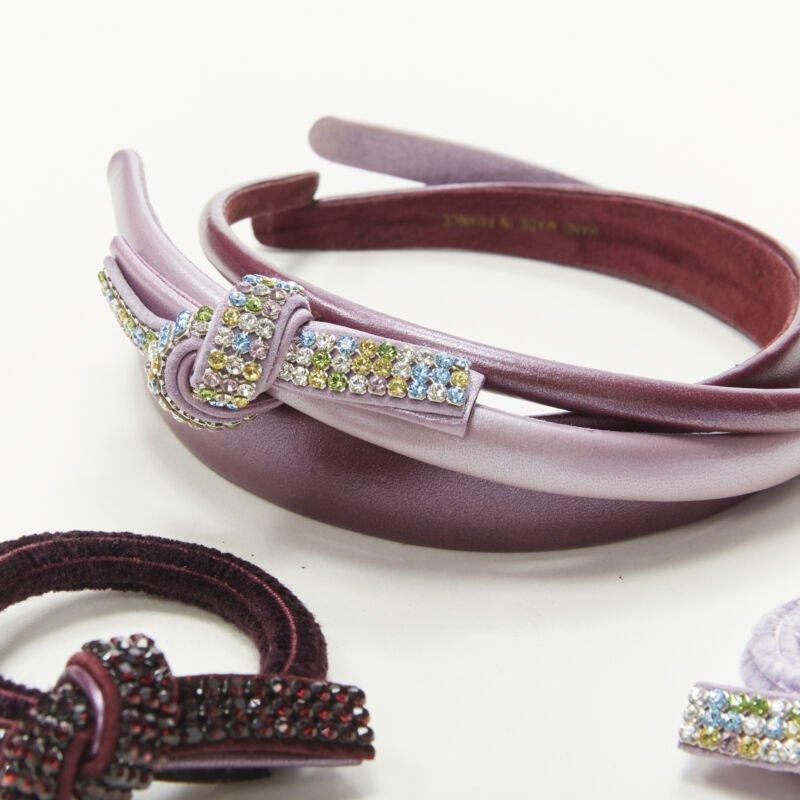 ALEXANDRE DE PARIS Alexander Zouari LOTTO DI 5 fasce per capelli con cristalli viola
Riferimento: ANWU/A00191
Marchio: Alexandre de Paris
Designer: Alexandre Zouari
Materiale: Pelle, Velluto
Colore: viola
Modello: Tinta unita
Dettagli extra: Fascia