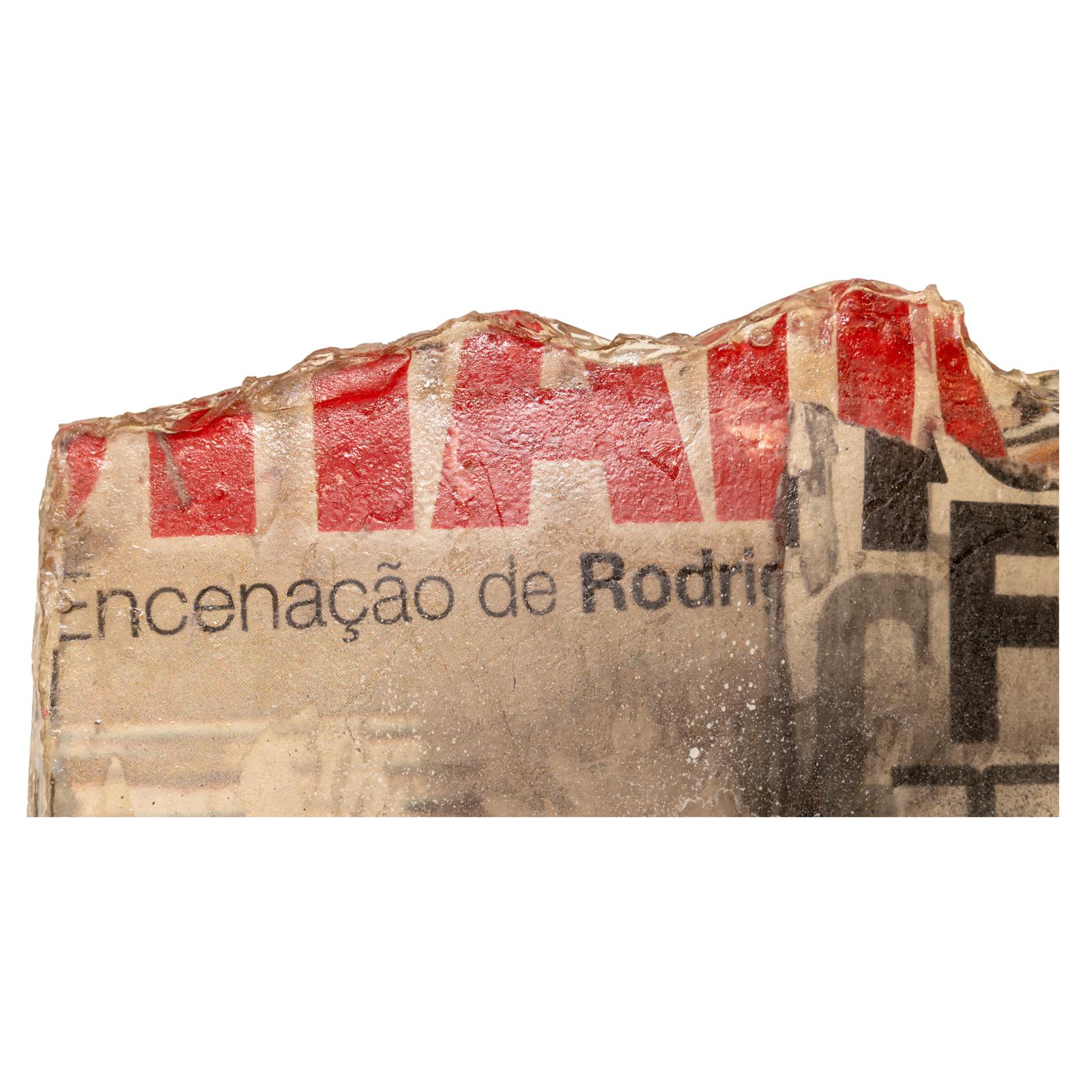 XXI secolo e contemporaneo Alexandre Farto aka Vhils (nato nel 1987) - Tecnica mista su resina, 2014 in vendita