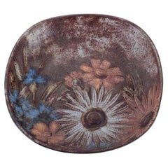 Alexandre Kostanda for Vallauris. Small handmade ceramic dish flowers.