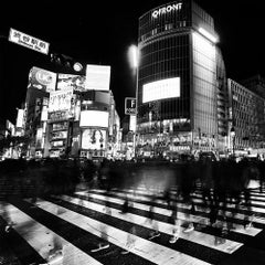 Shibuya, Tokio – Archiv-Pigmentdruck, zeitgenössische Landschaft, gerahmt