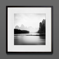 Yangshuo II, Cina, stampa d'archivio, 2017 (20x20in)