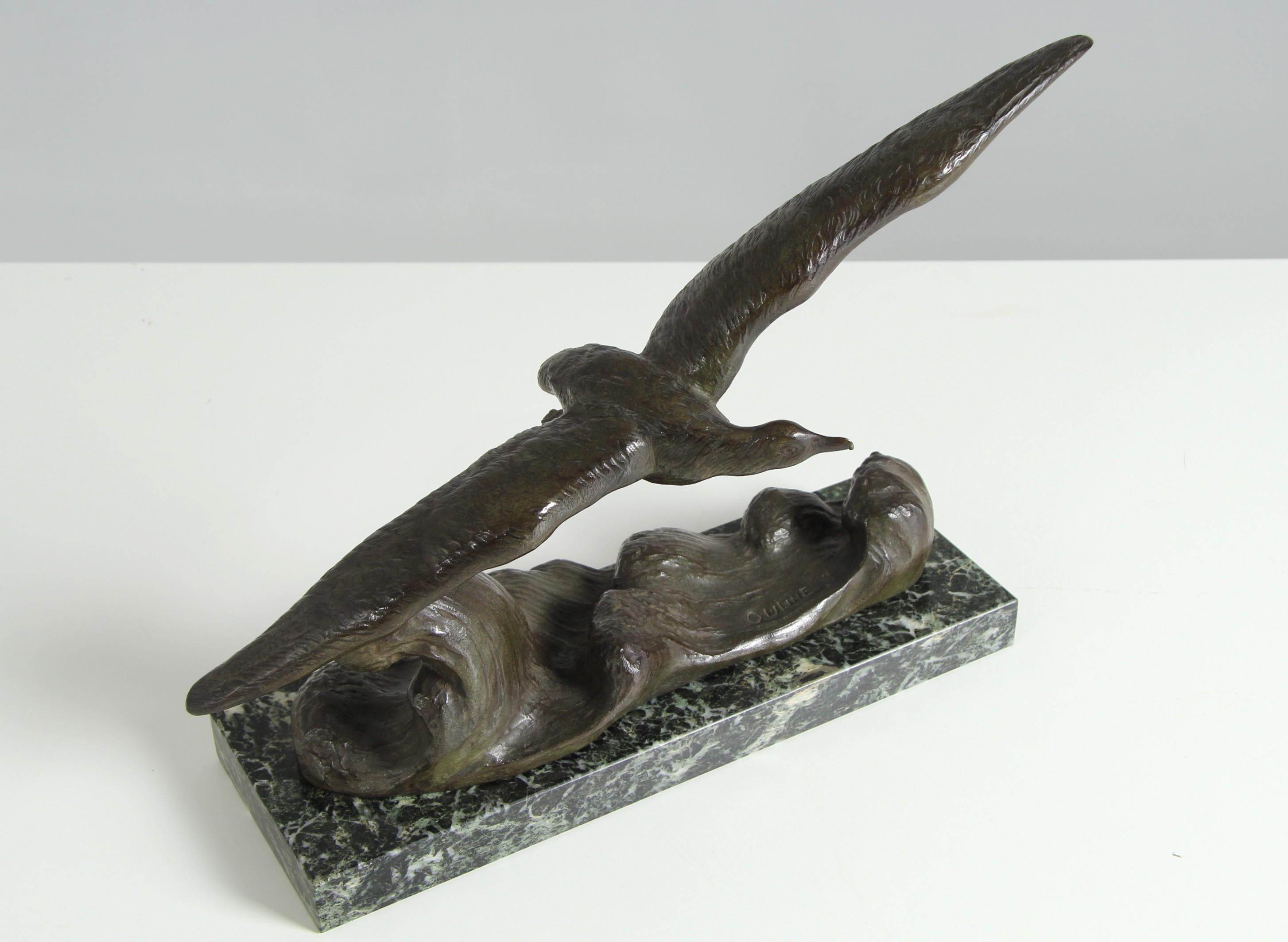 Alexandre Ouline, Bronze Sculpture of a Flying Albatross, 1920s In Good Condition For Sale In Greven, DE