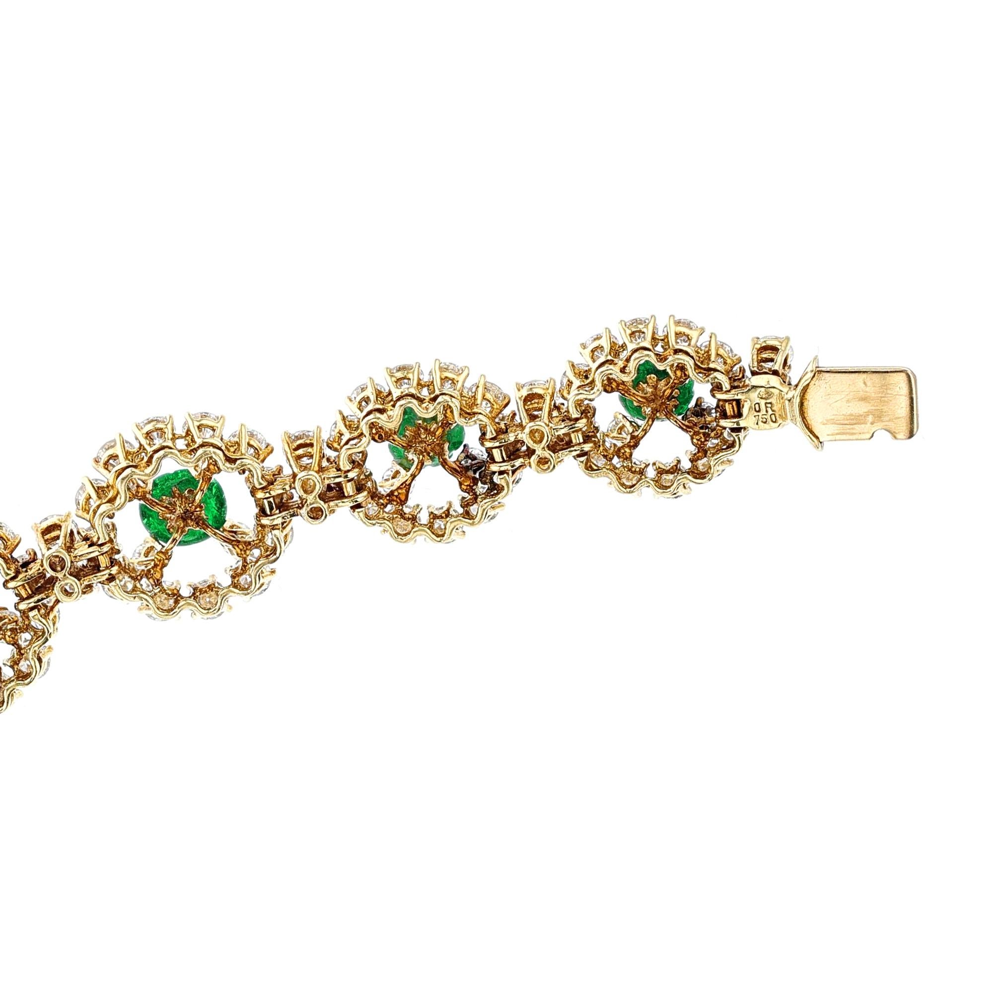 Women's or Men's Alexandre Reza Carved Emerald and Diamond Bracelet, 18k  For Sale