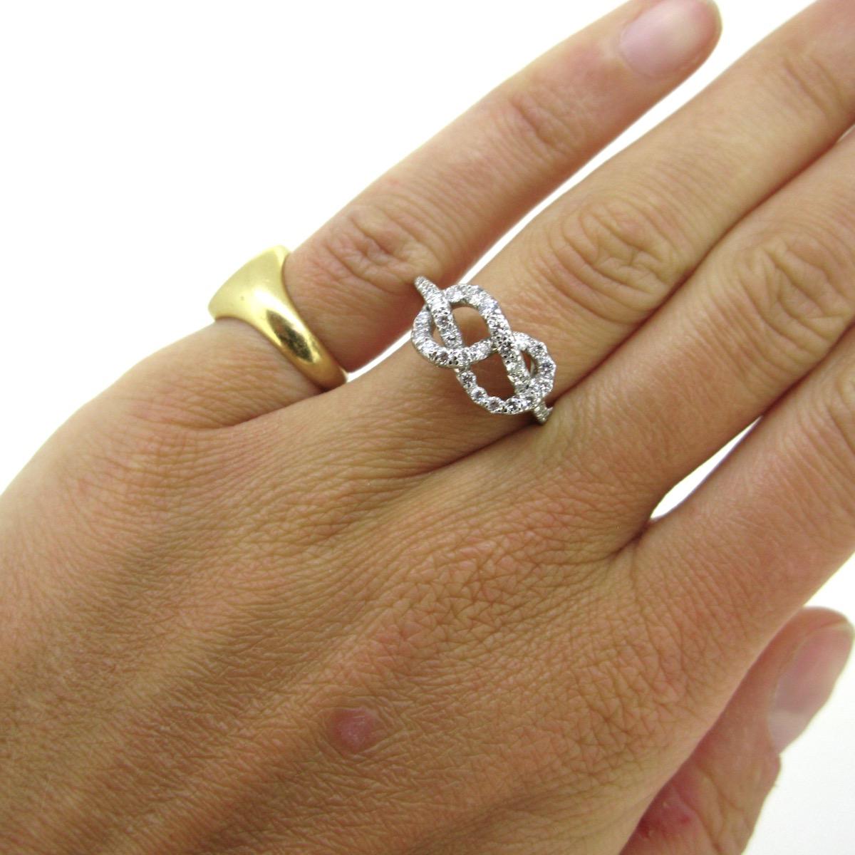 Alexandre Reza Infinity Knot Brilliant Cut Diamonds Wedding Ring 2