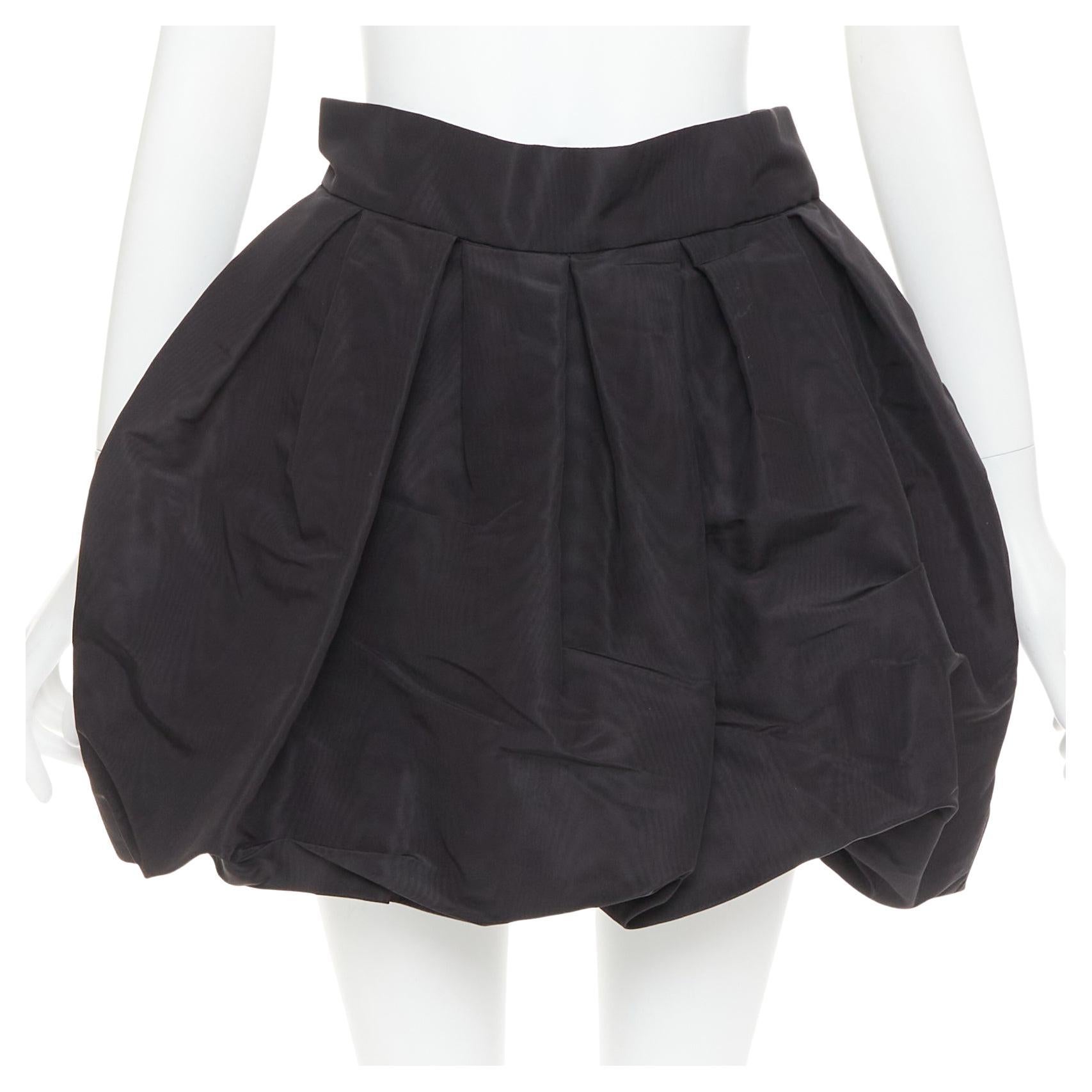 ALEXANDRE VAUTHIER Schwarzer Taft aus Seide, plissiert, hohe Taille, kurzer Bubble-Rock