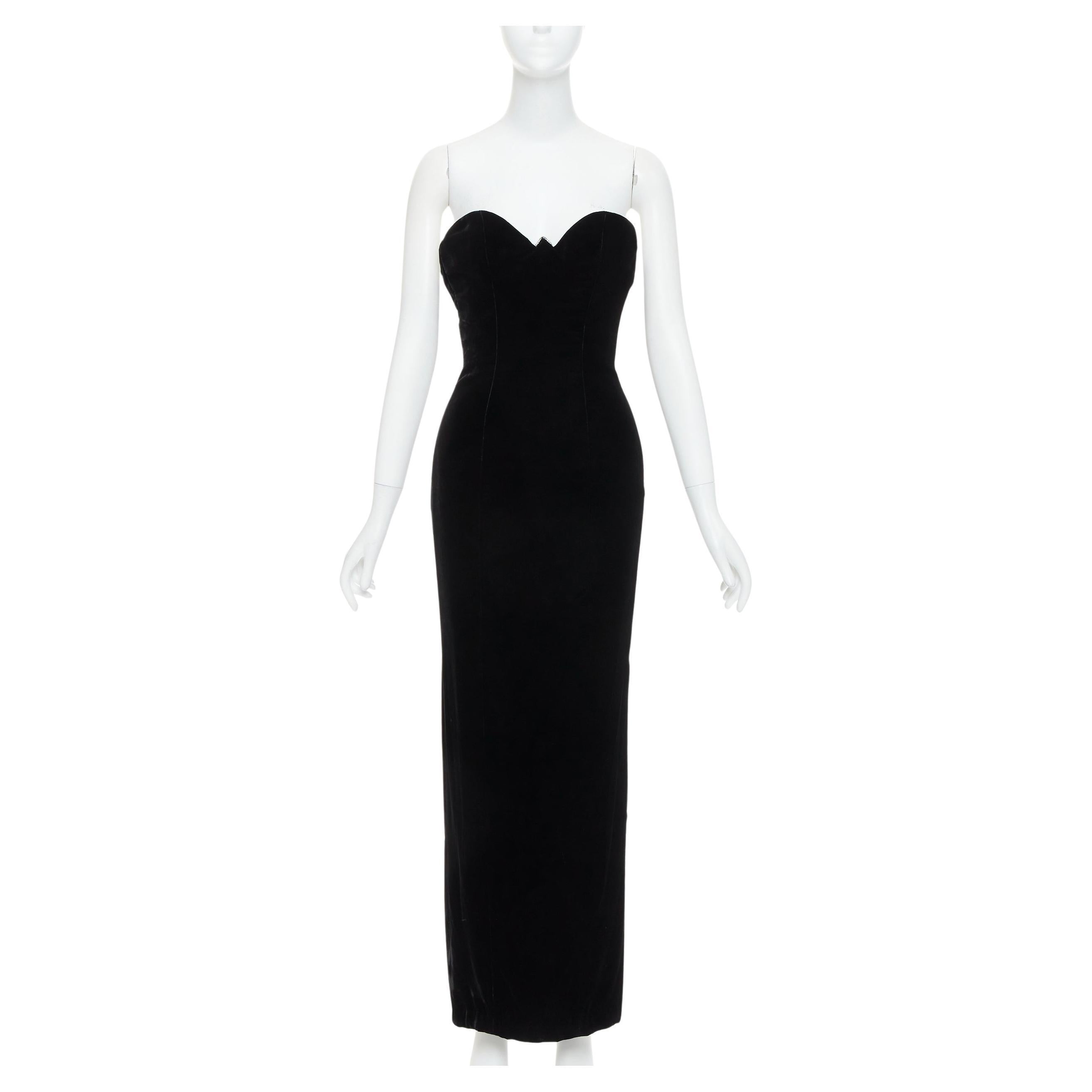 ALEXANDRE VAUTHIER black velvet crystal bustline sweetheart strapless gown