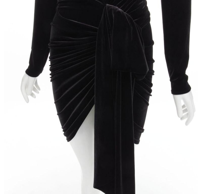 ALEXANDRE VAUTHIER black velvet plunge neck wrap bow draped mini dress FR34 XS
Reference: AAWC/A00159
Brand: Alexandre Vauthier
Material: Velvet
Color: Black
Pattern: Solid
Closure: Zip
Lining: Unlined
Extra Details: Padded shoulder. Wrap draped