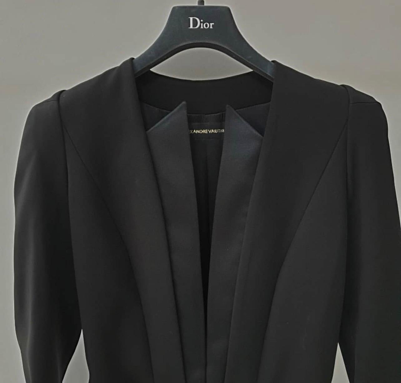 ALEXANDRE VAUTHIER  Black Viscose Wrap Jacket In Excellent Condition For Sale In Krakow, PL