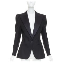 ALEXANDRE VAUTHIER Einreihiger Smoking-Blazer aus schwarzem Wollsatin mit Spitzenrevers ALEXANDRE VAUTHIER Einreihiger Smoking-Blazer aus schwarzem Wollsatin mit Spitzenrevers