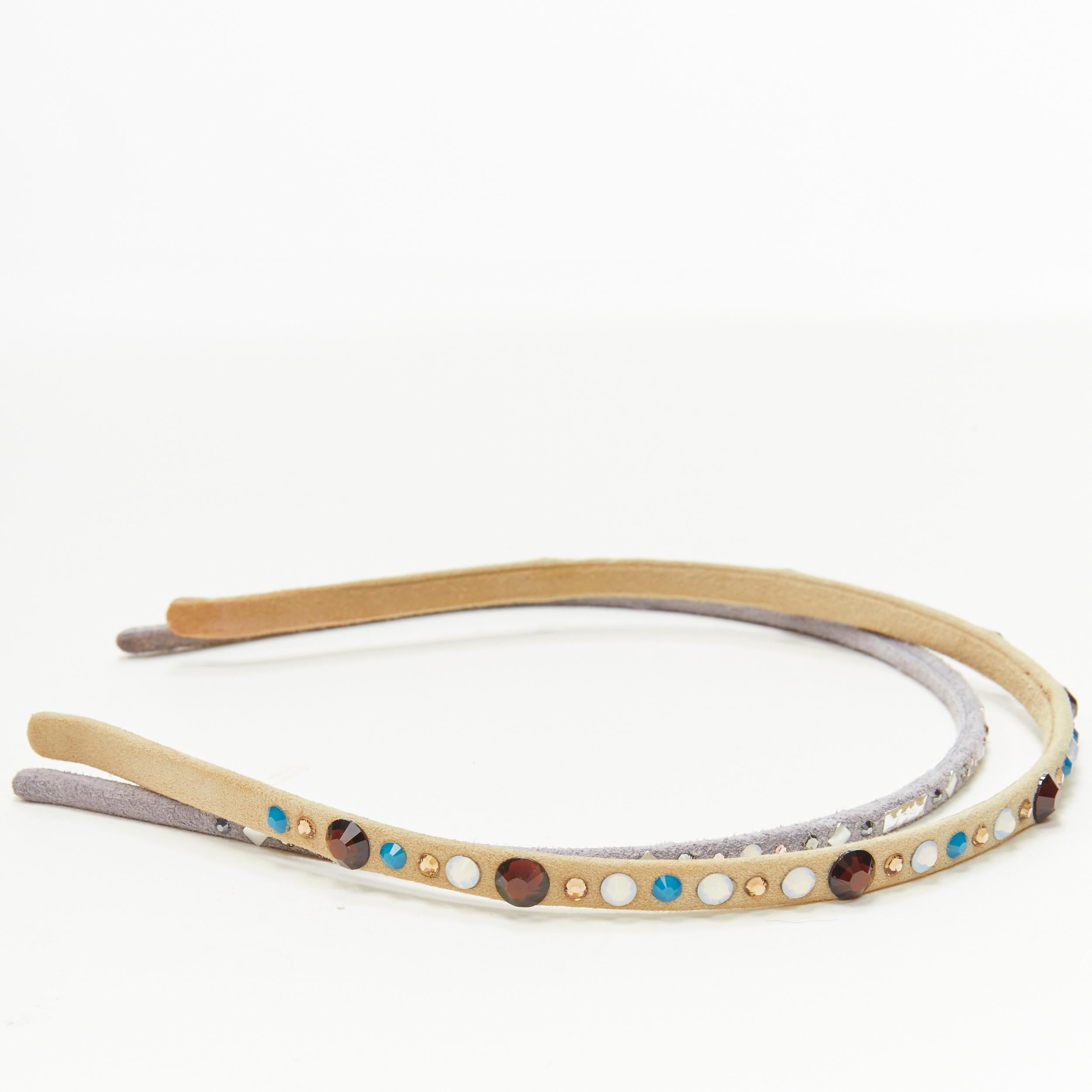 ALEXANDRE ZOUARI Bracelet skinny gris beige en daim coloré avec strass X2 Bon état - En vente à Hong Kong, NT