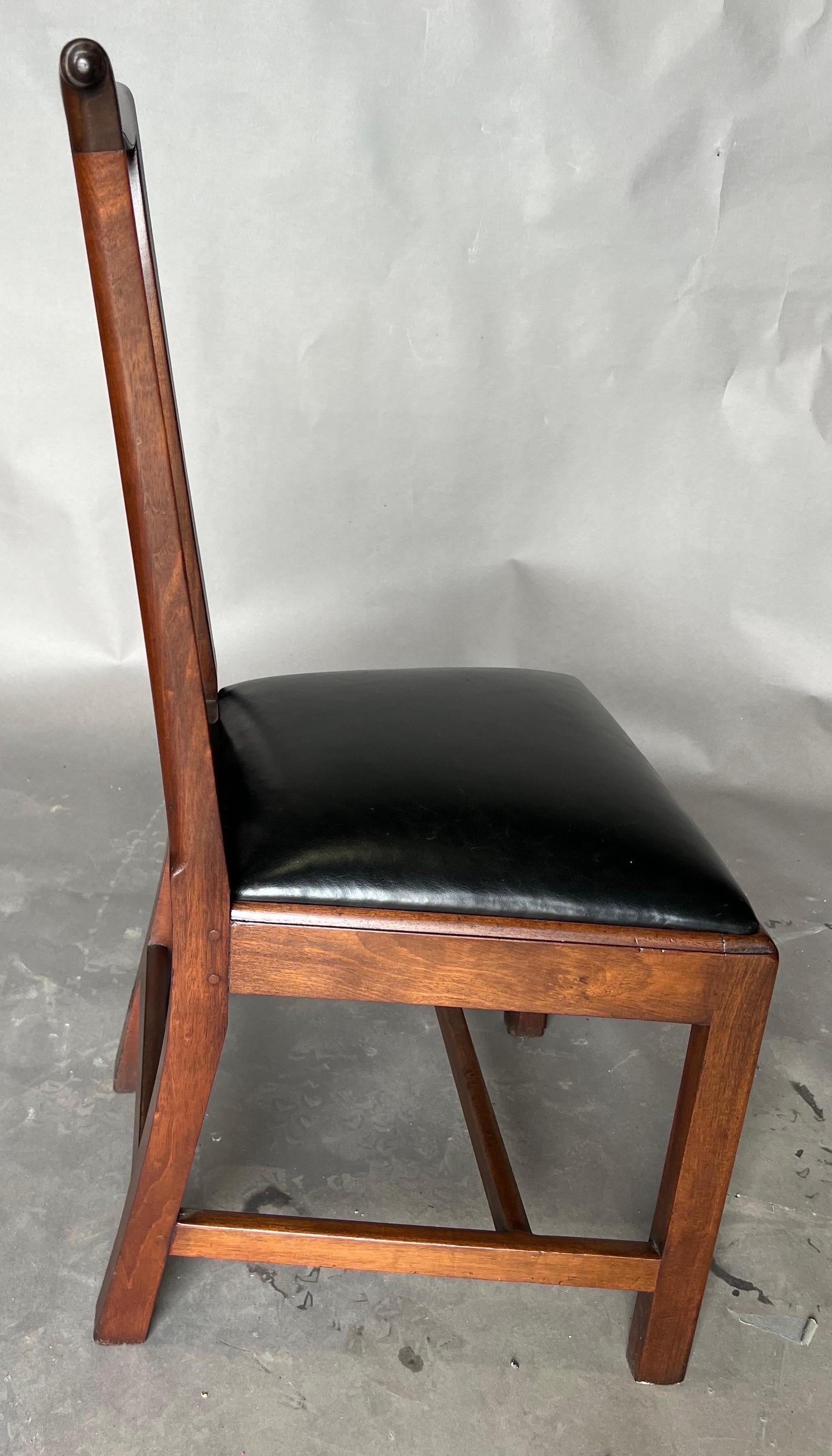 Alexandria, VA Attributed 18th Century Mahogany Side Chair For Sale 2