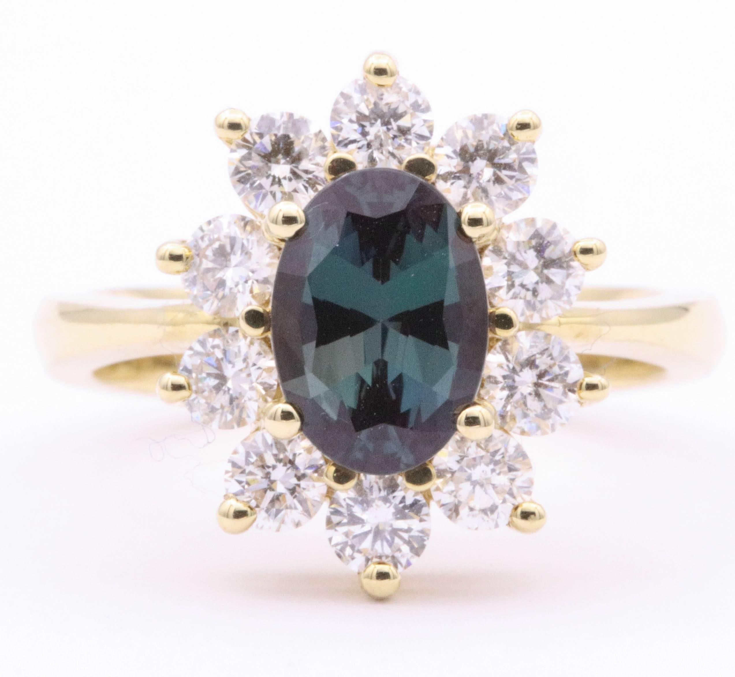 Contemporary HARBOR D. Alexandrite Lady Diana Ring with GUB Certificate 2.26 Carat