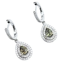 Pendientes colgantes de alejandrita y diamantes en oro blanco de 14k - GIA 5232585021