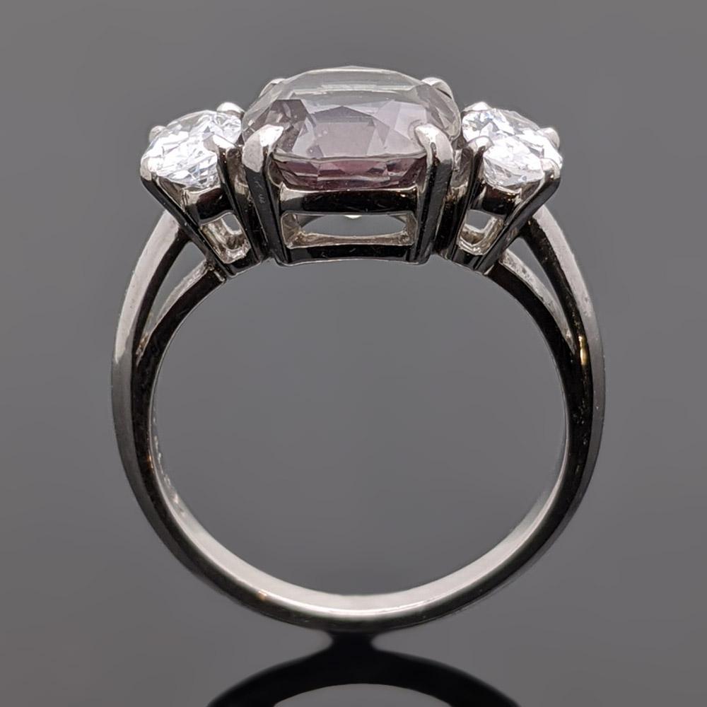 Alexandrit und Diamanten Ring in Platin Damen