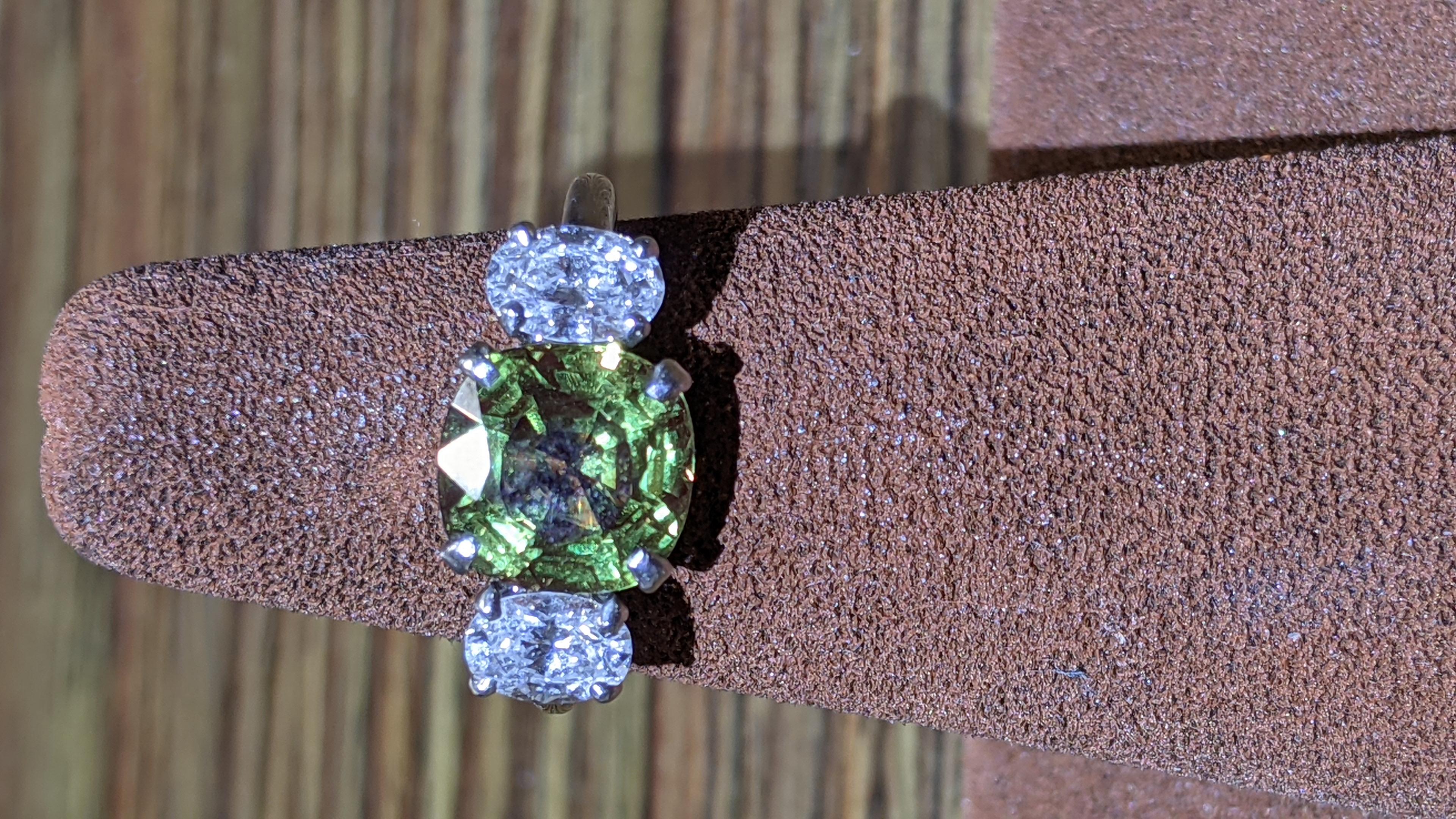 Alexandrit und Diamanten Ring in Platin 4