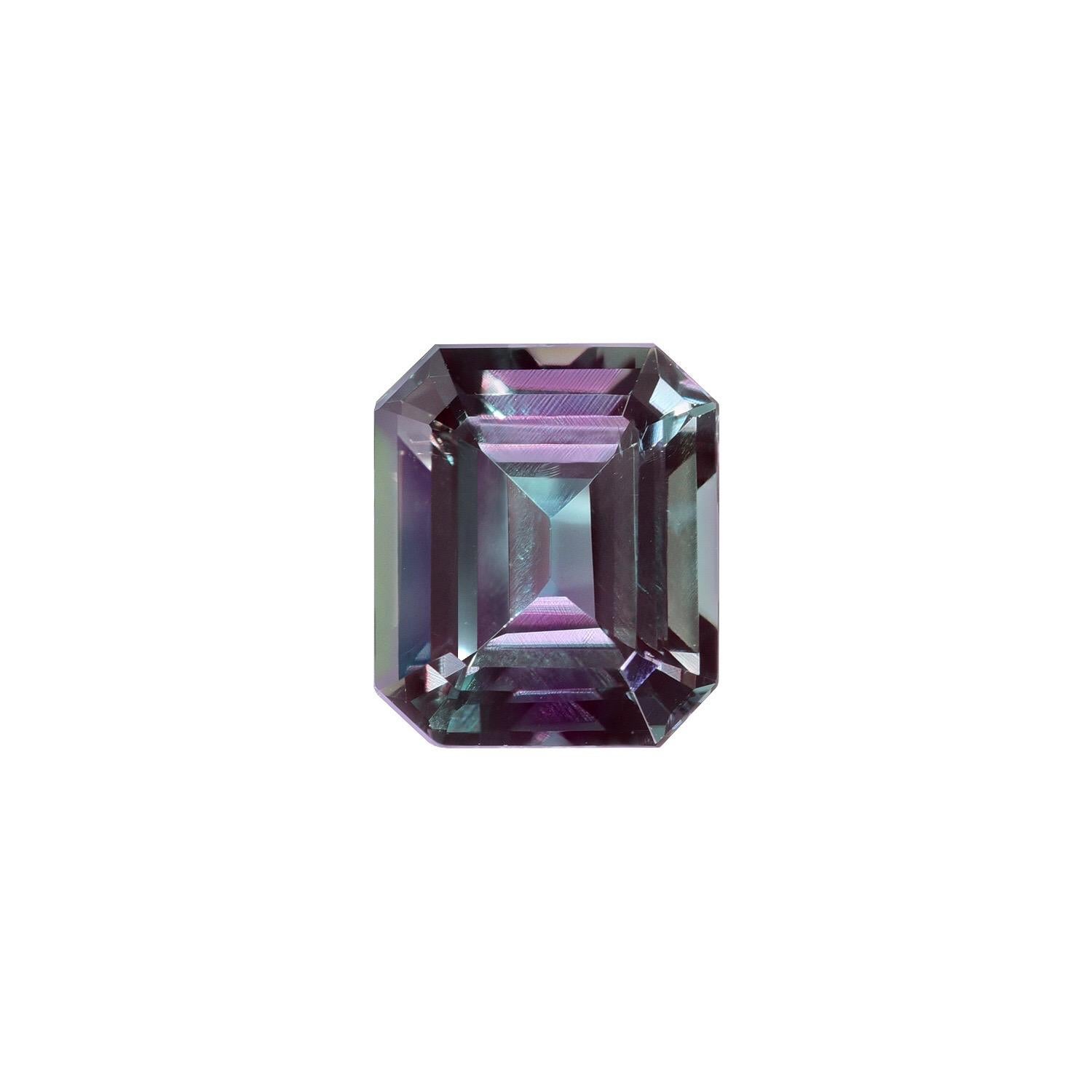 Superb 2.07 carat Brazilian Alexandrite emerald cut gem, displaying an exquisite color change. 
The GRS gem certificate is attached to the images for your reference.
Returns are accepted and paid by us within 7 days of delivery.
We offer ultra fine