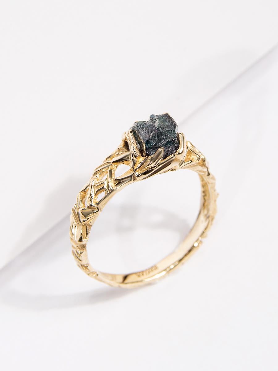 Anello in oro con cristalli di alessandrite Raw Color anello di fidanzamento 5