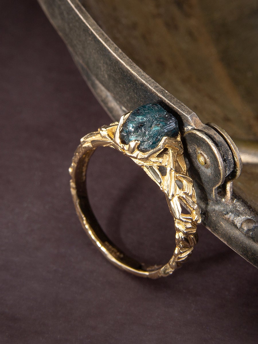 Anello in oro con cristalli di alessandrite Raw Color anello di fidanzamento 7
