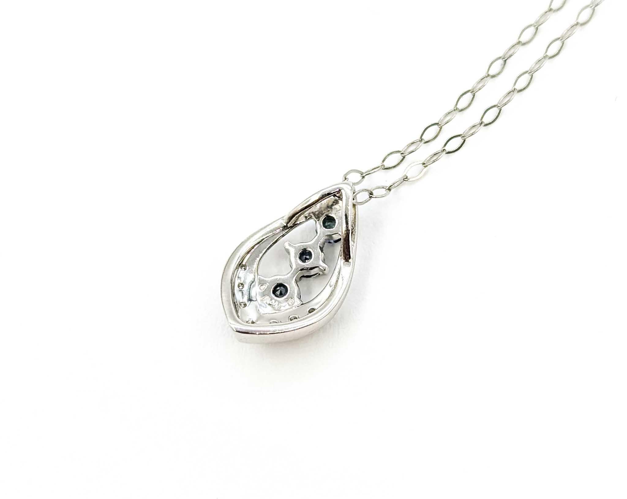 Alexandrite & Diamond Drop Pendant in Platinum Pour femmes en vente