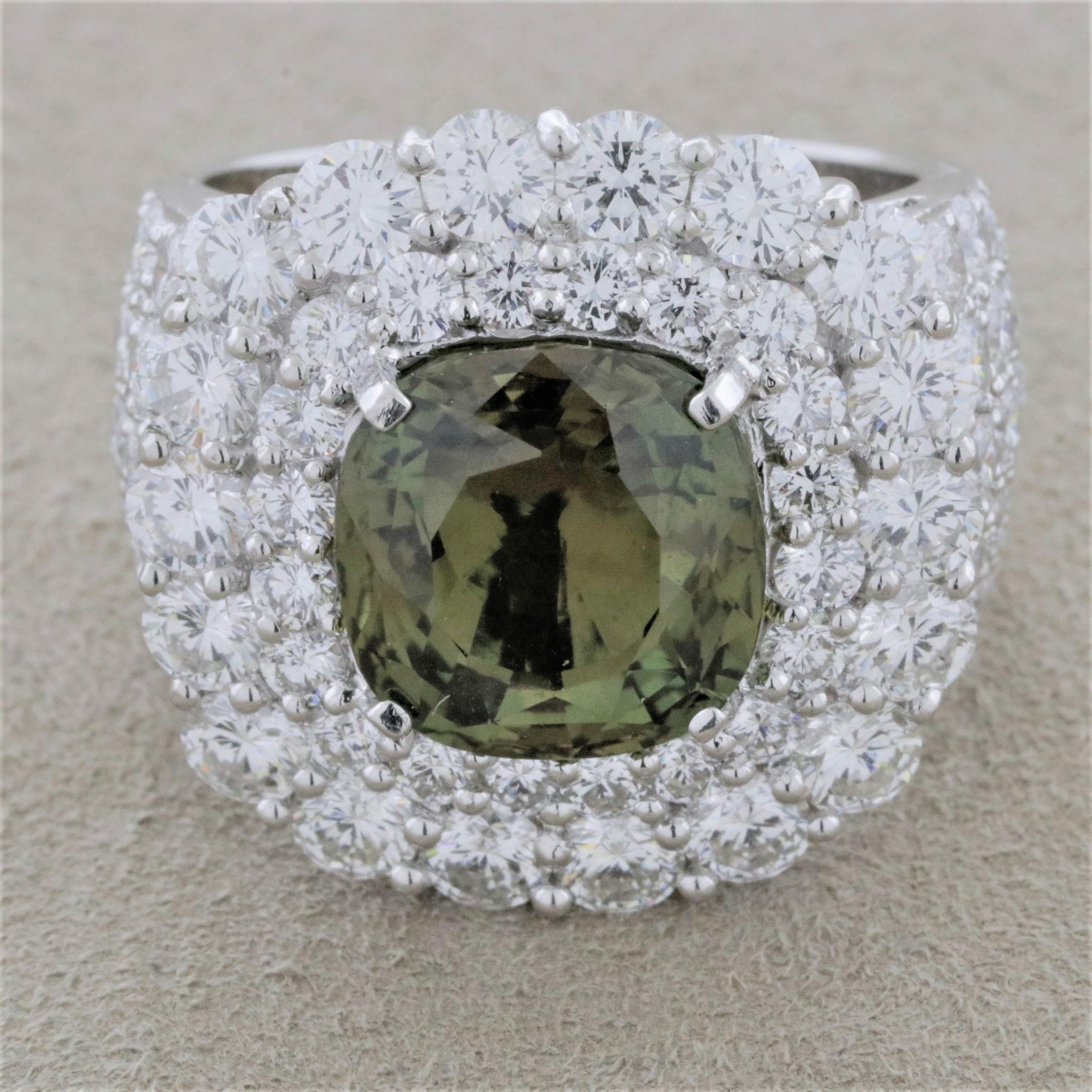 Alexandrite Diamond Platinum Ring In New Condition For Sale In Beverly Hills, CA