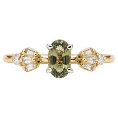 Anillo de alejandrita y diamantes en oro amarillo de 14k - GIA 6237584985