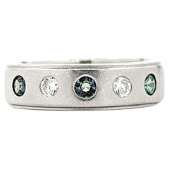 Alexandrit & Diamantring aus Platin mit Alexandrit