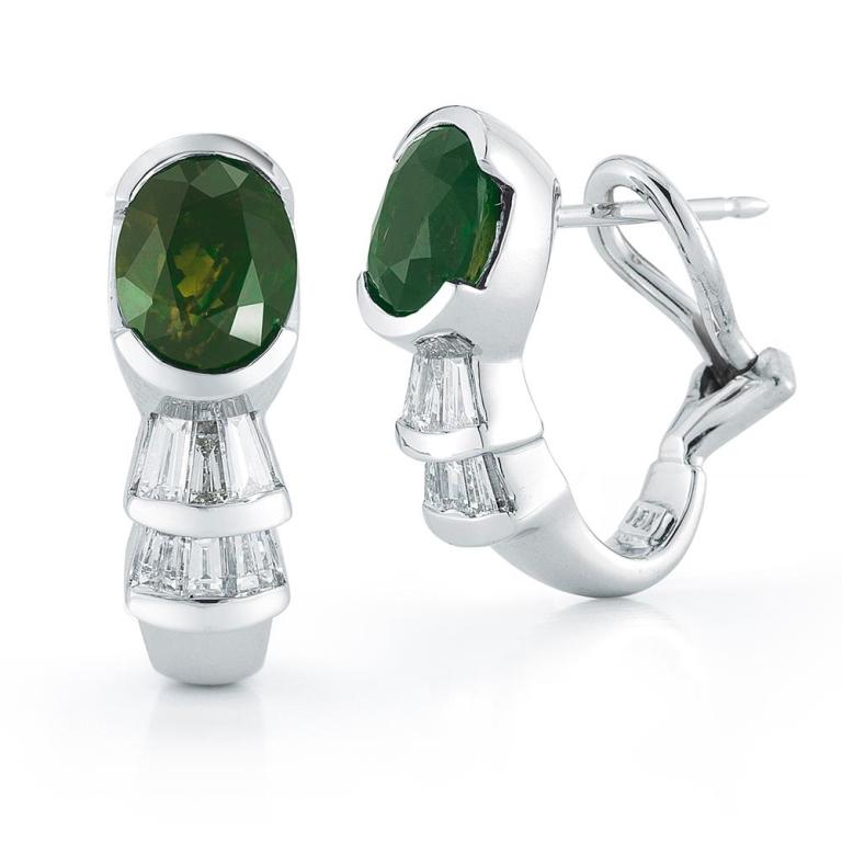 Modern Alexandrite Earring with Diamonds For Sale