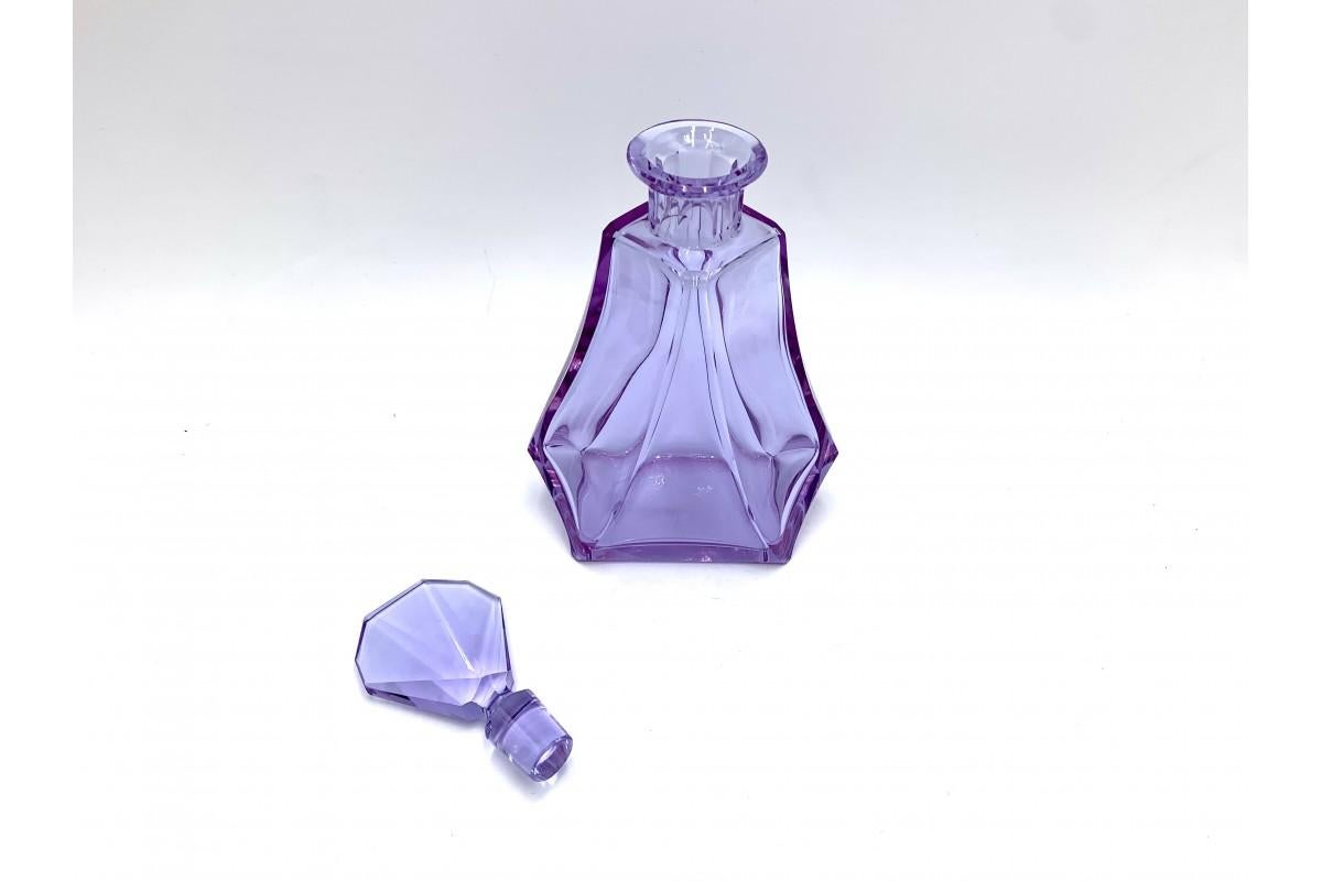 Alexandrite Glass liqueur Set, Czech Republic, 1930s In Good Condition In Chorzów, PL