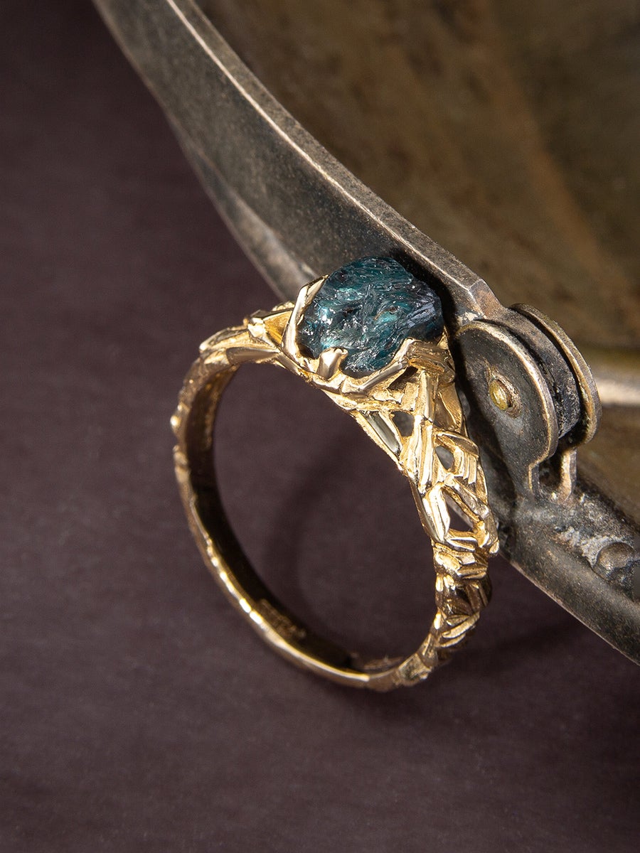Artisan Alexandrite Gold Ring Raw Color Change Wedding Ring